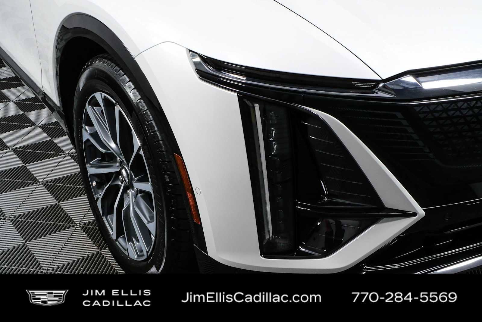 Certified 2024 Cadillac Lyriq Sport RWD image 36