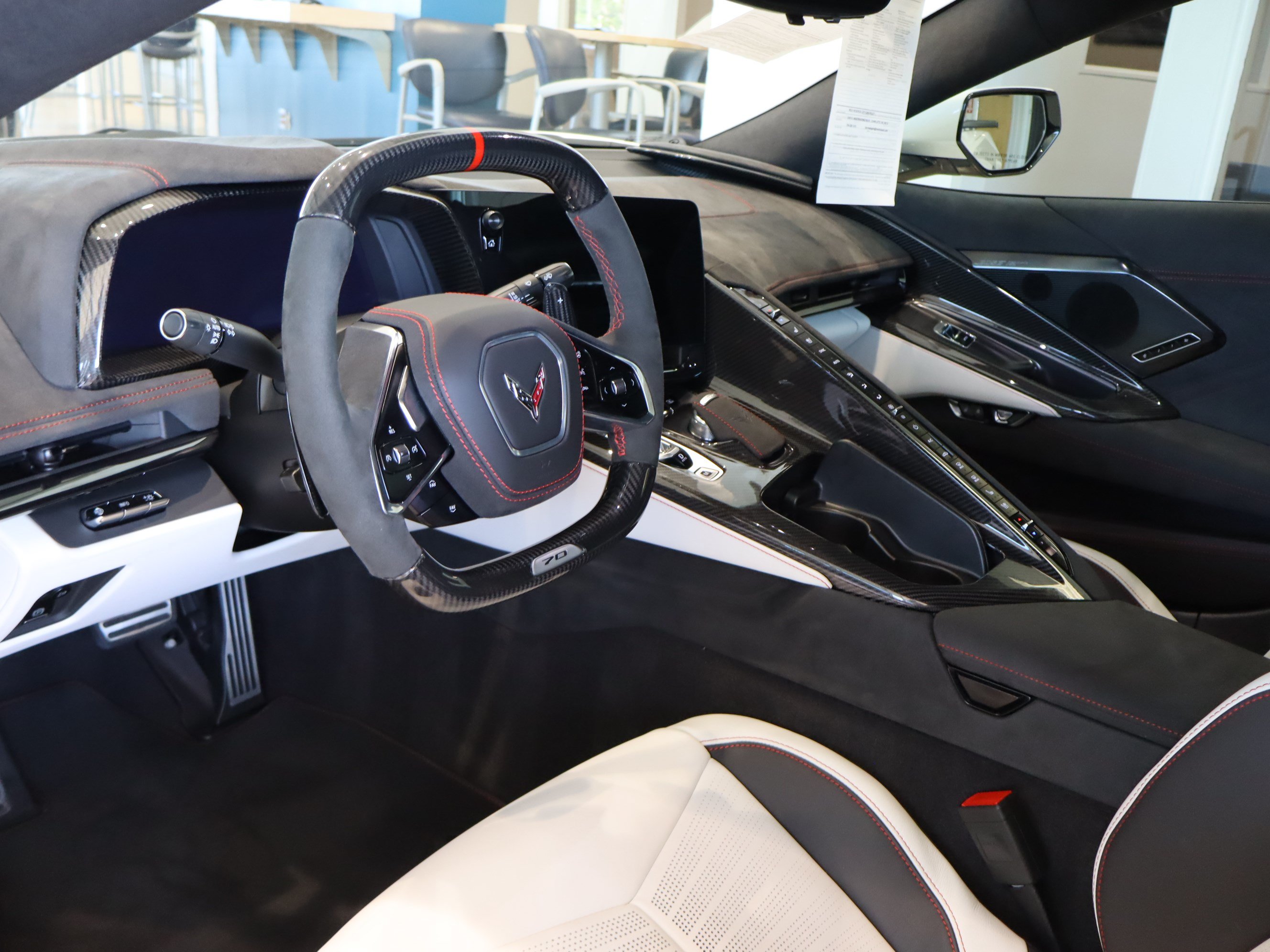 Used 2023 Chevrolet Corvette Z06 w/ Z07 Performance Package RWD image 13