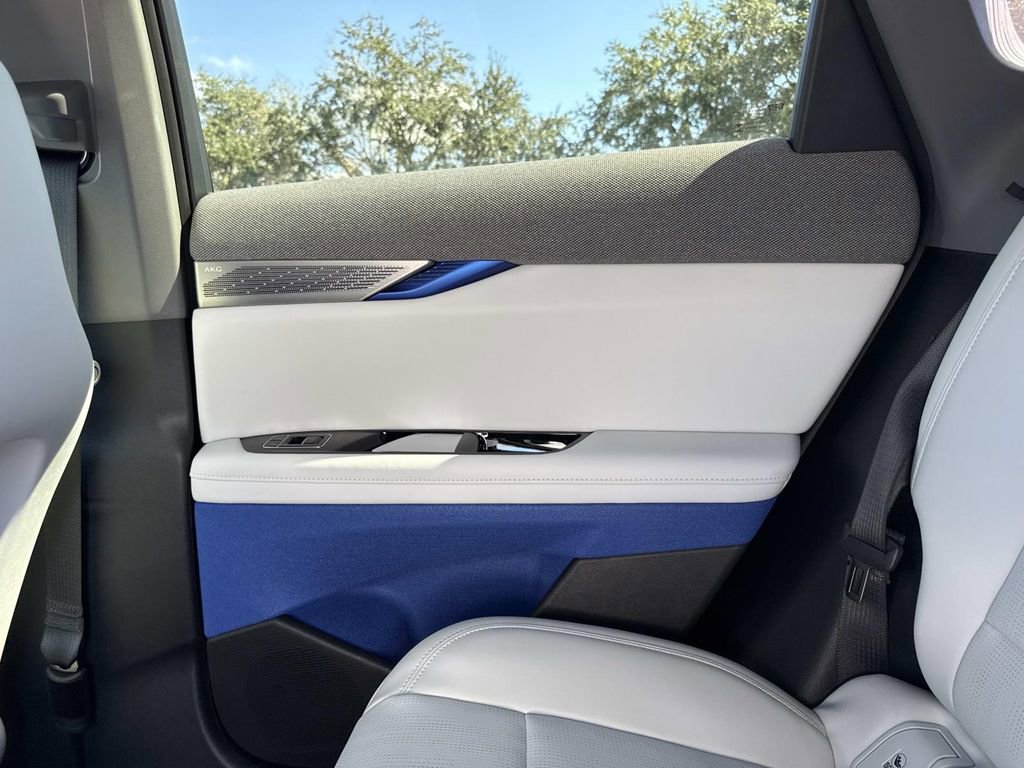 New 2026 Cadillac Optiq Sport 2 image 15