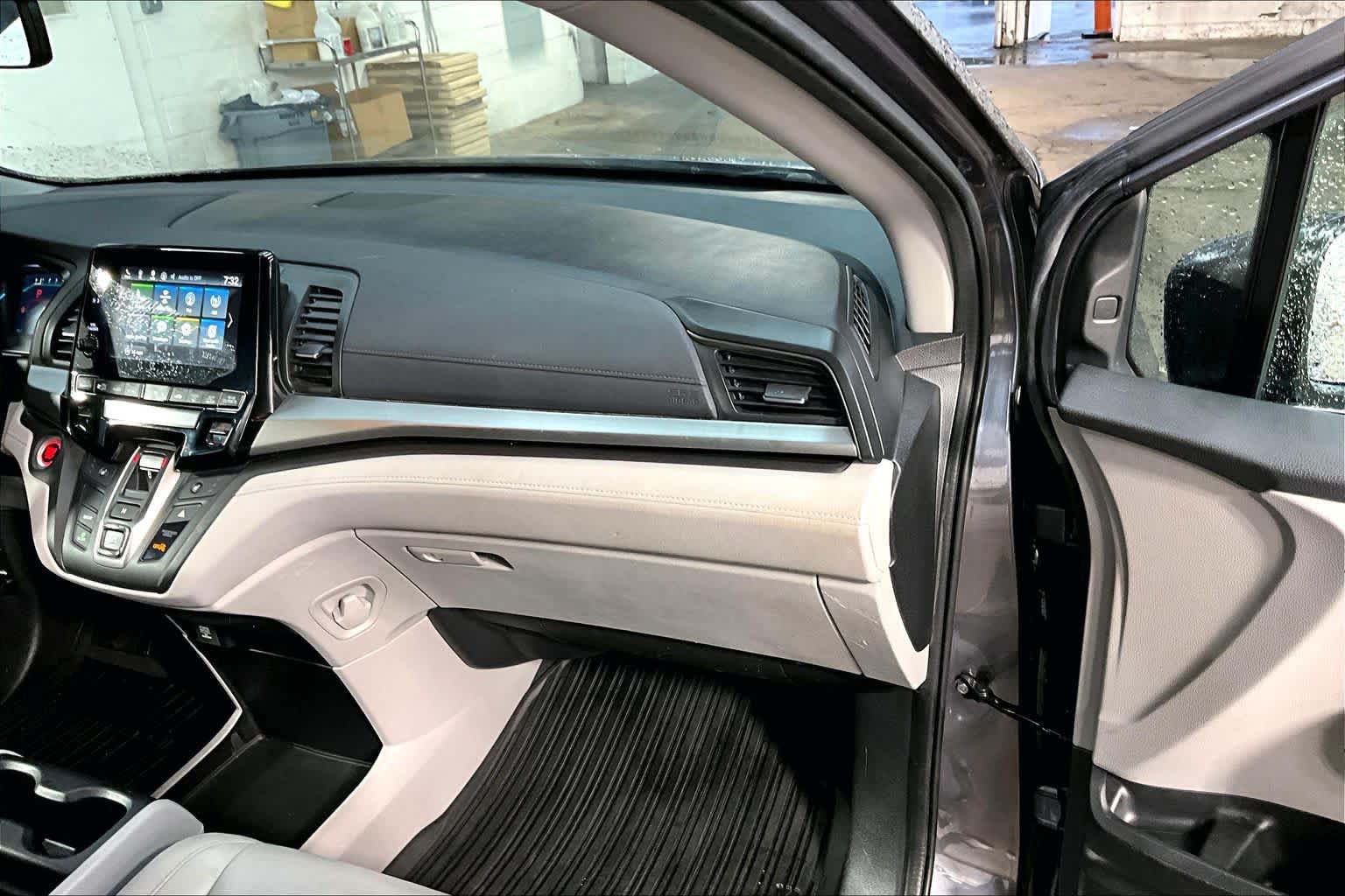 Used 2018 Honda Odyssey EX-L image 18