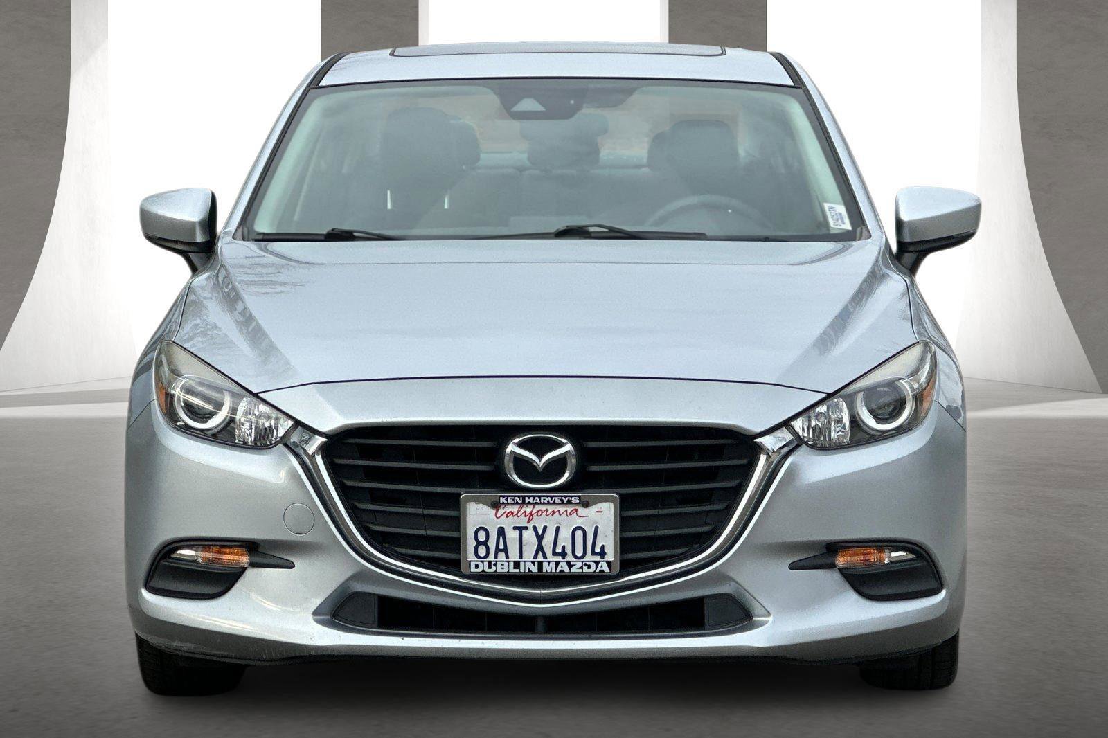 Used 2017 MAZDA MAZDA3 Touring w/ Popular Equipment Package image 9
