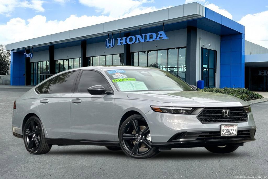 Certified 2025 Honda Accord Sport image 2