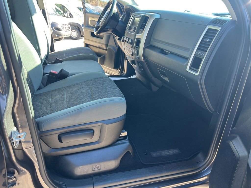 Used 2015 RAM 1500 Big Horn image 44