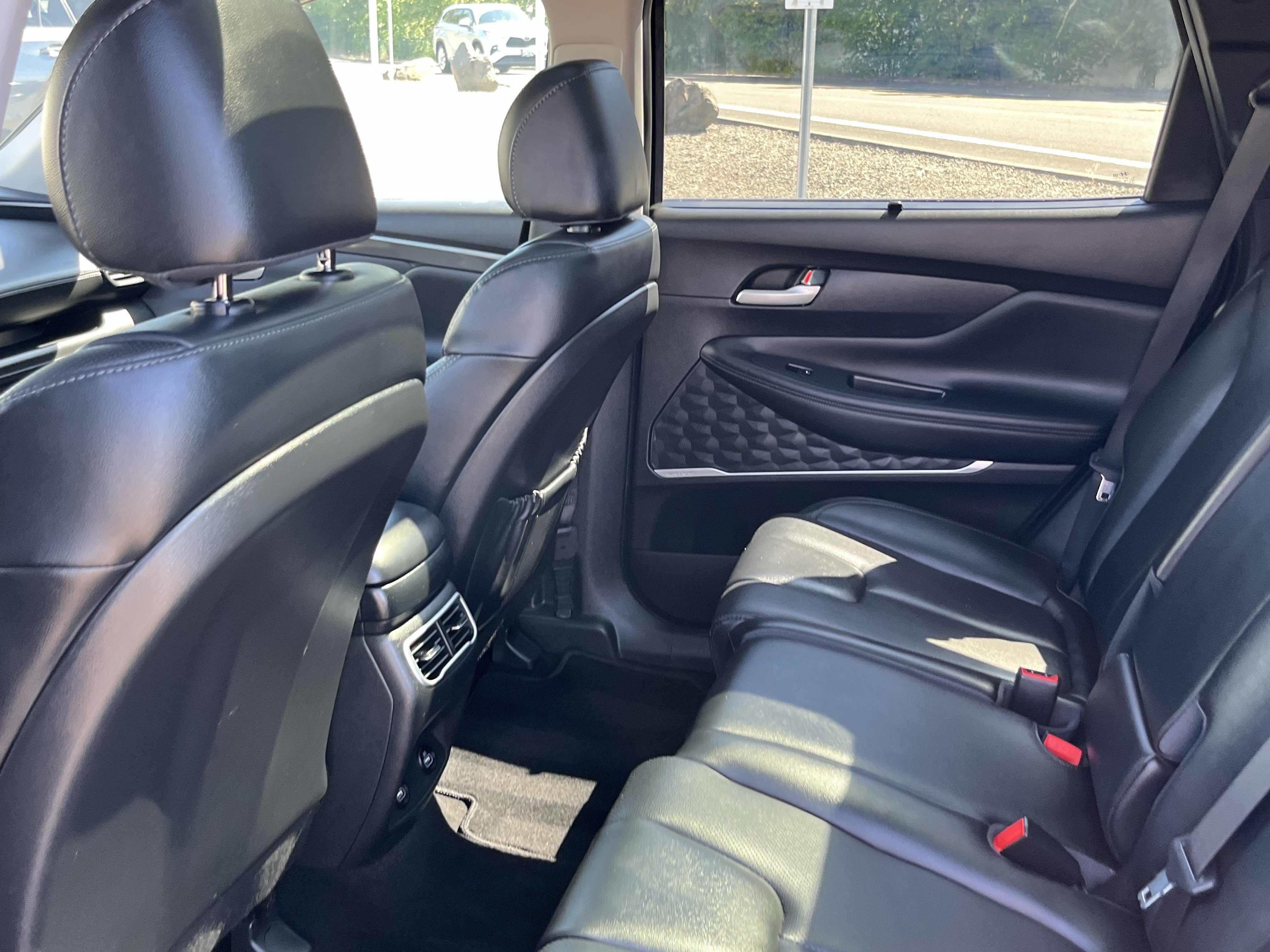 Certified 2023 Hyundai Santa Fe SEL w/ Premium Package AWD/4WD image 14