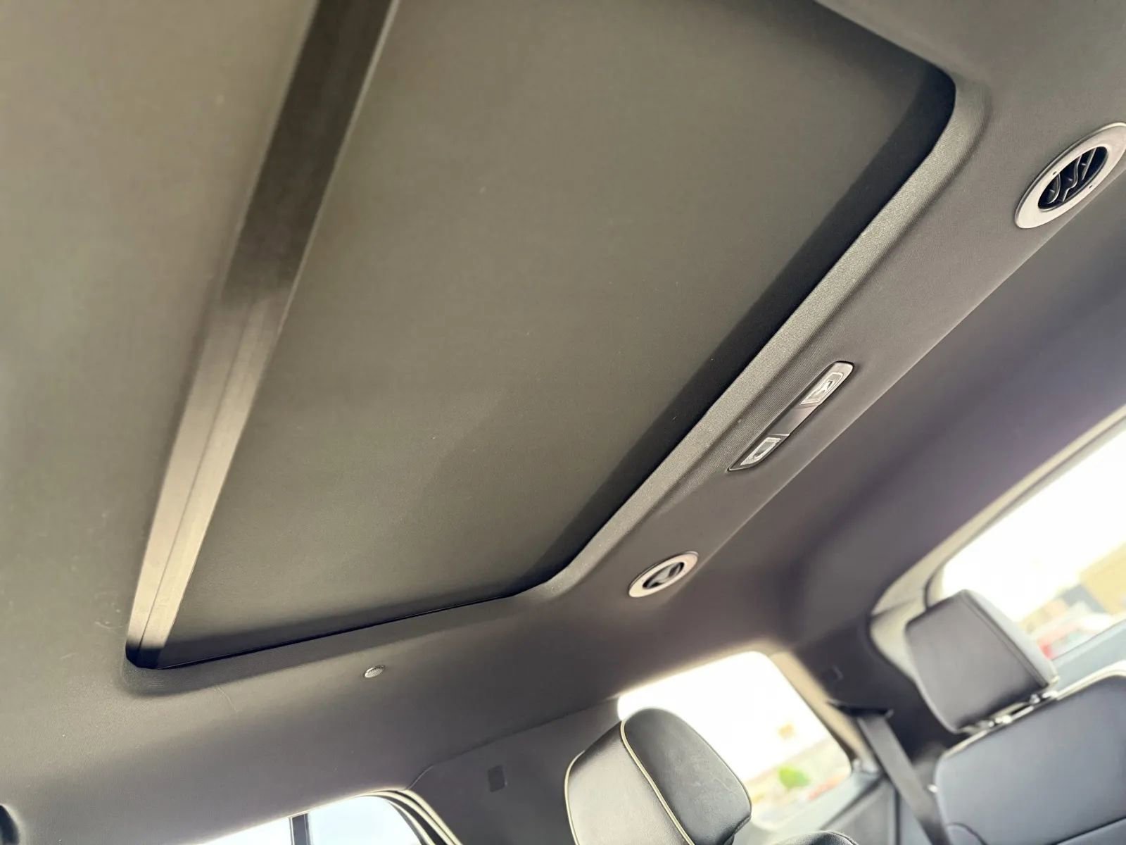 Used 2023 Chevrolet Traverse Premier w/ Redline Edition AWD/4WD image 22