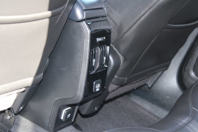 Used 2025 Jeep Compass Latitude image 34