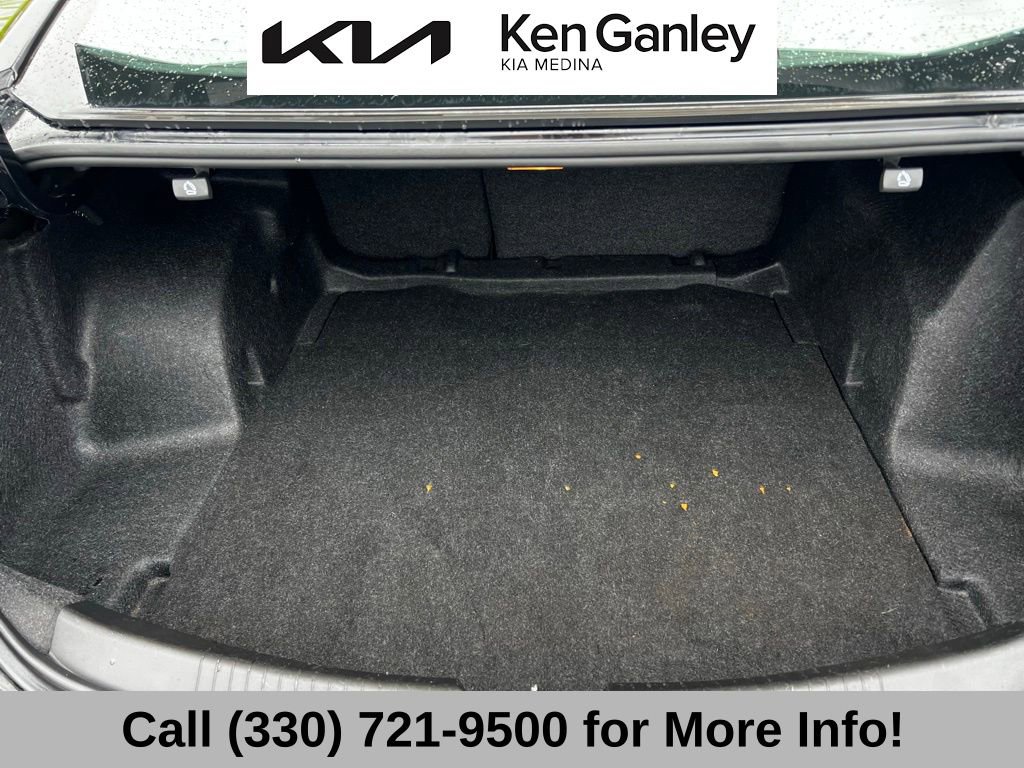 Used 2018 Chevrolet Malibu LT w/ Redline Edition FWD image 47