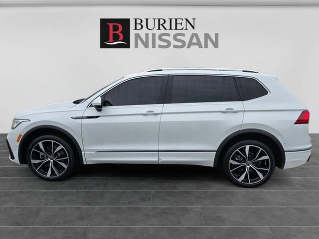 Used 2024 Volkswagen Tiguan SEL R-Line AWD/4WD image 12