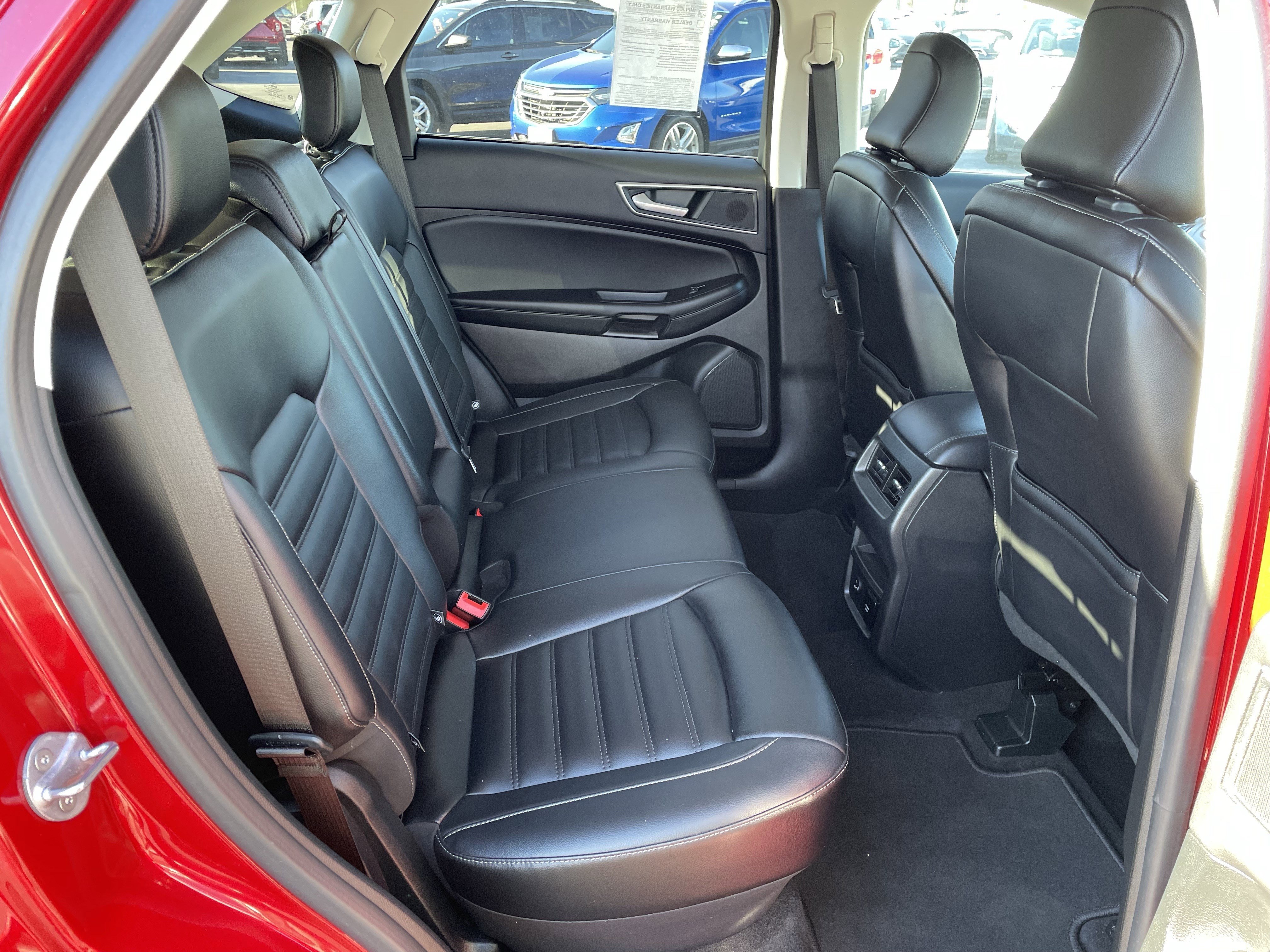 Used 2022 Ford Edge SEL w/ Convenience Package image 39