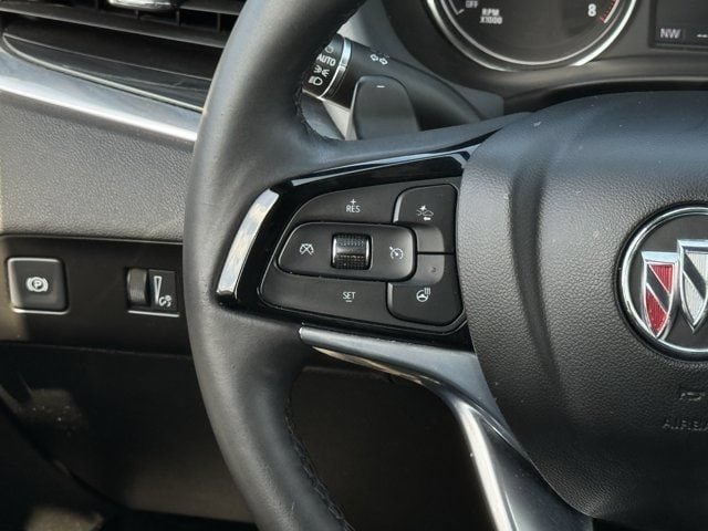 Used 2022 Buick Enclave Essence FWD image 14