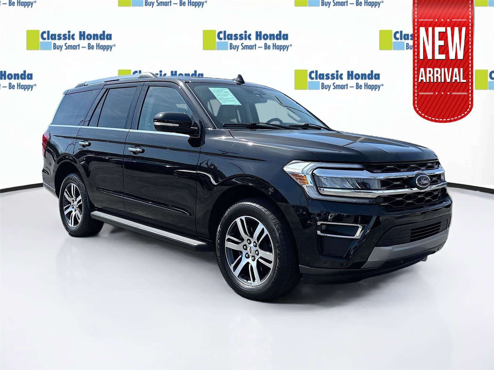 Used 2024 Ford Expedition Limited image 1