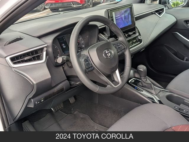 Used 2024 Toyota Corolla SE FWD image 13