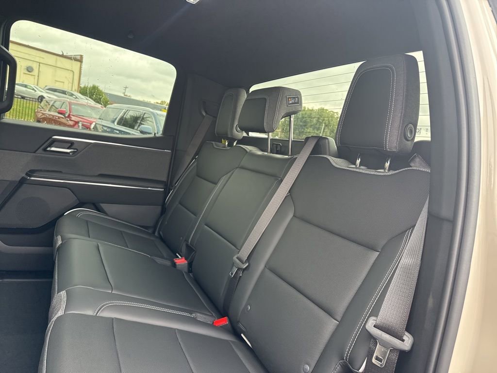 New 2026 GMC Sierra EV Elevation w/ LPO, Elevation Dark Package image 28