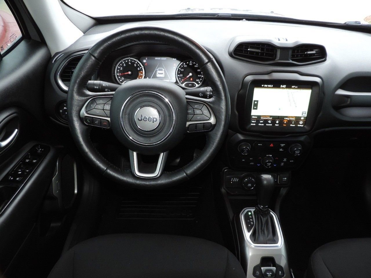 Used 2022 Jeep Renegade Latitude w/ Convenience Group image 22