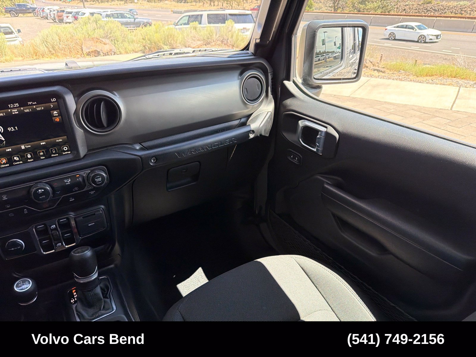 Used 2023 Jeep Wrangler Unlimited w/ 8.4" Radio Group AWD/4WD image 13