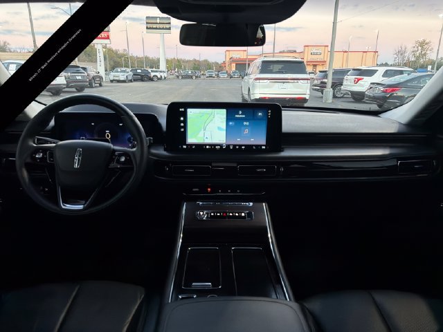Certified 2025 Lincoln Aviator Reserve w/ Jet Appearance Package AWD/4WD image 15