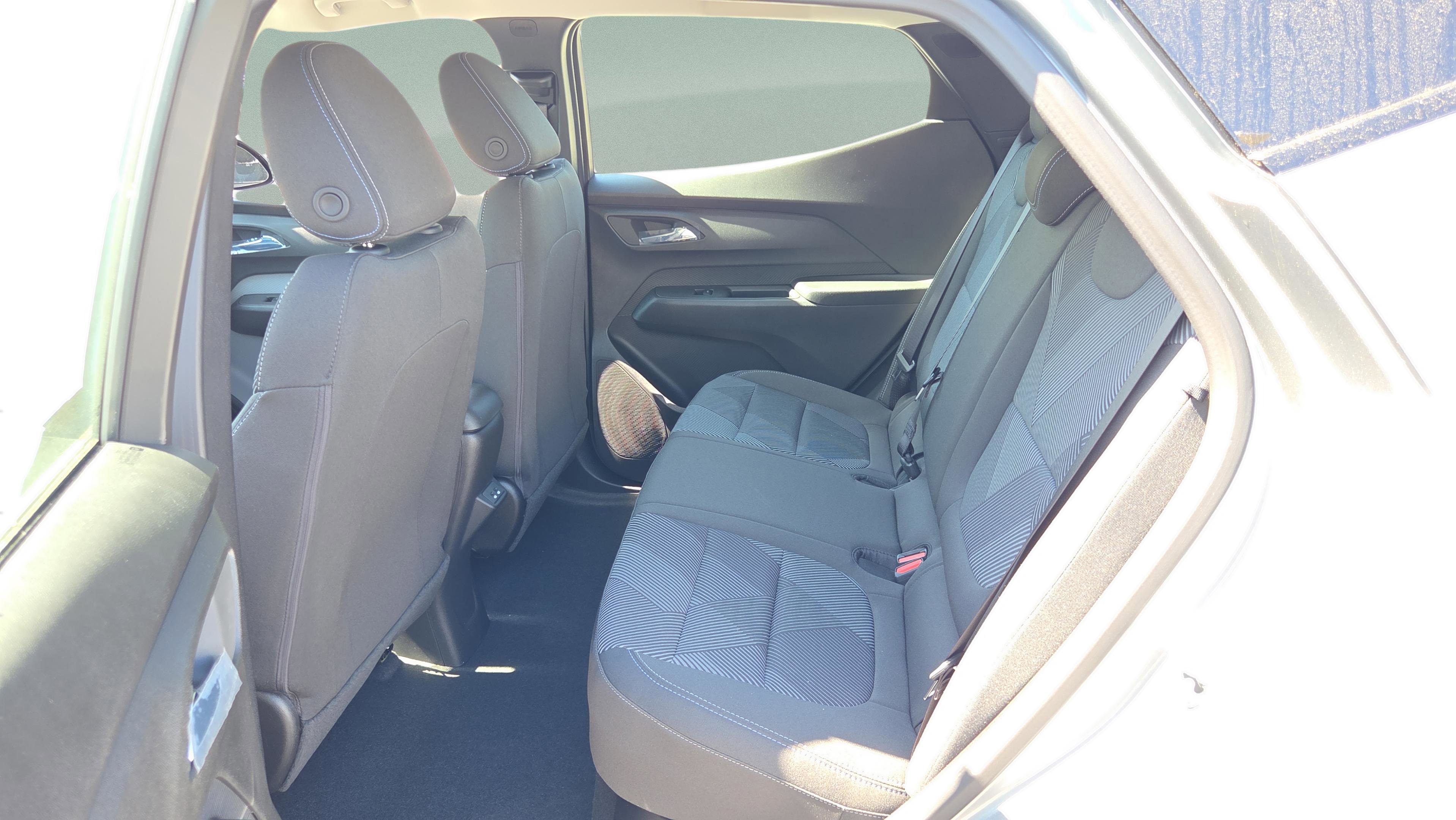 New 2027 Chevrolet Bolt LT w/ Comfort Package image 11