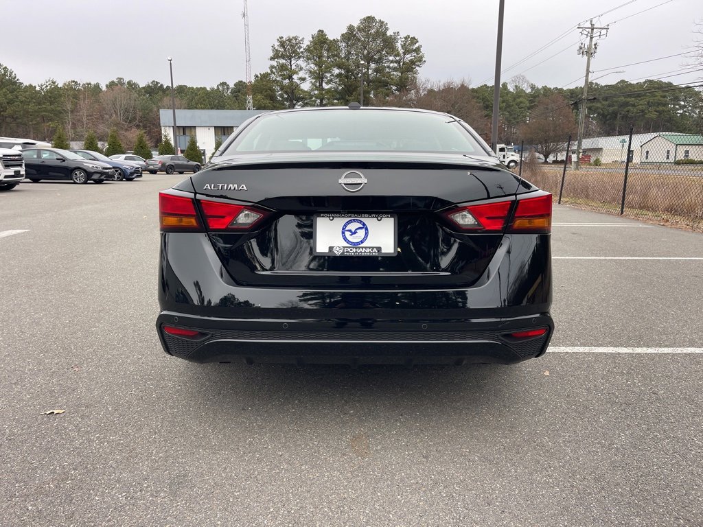 Used 2025 Nissan Altima 2.5 S image 6