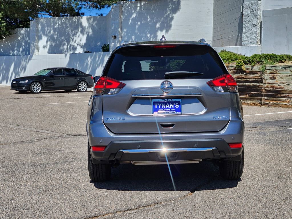 Used 2019 Nissan Rogue SV w/ Premium Package AWD/4WD image 6