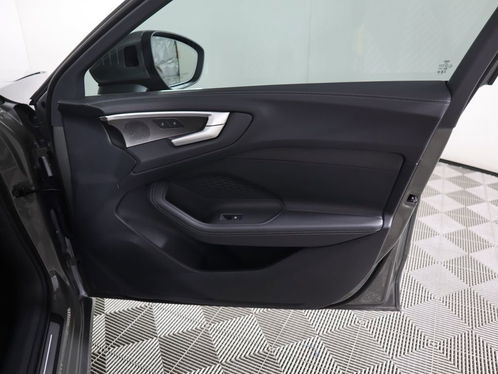 Used 2025 Audi A5 2.0T Premium Plus image 27