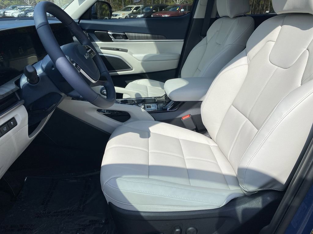New 2025 Kia Telluride EX image 13