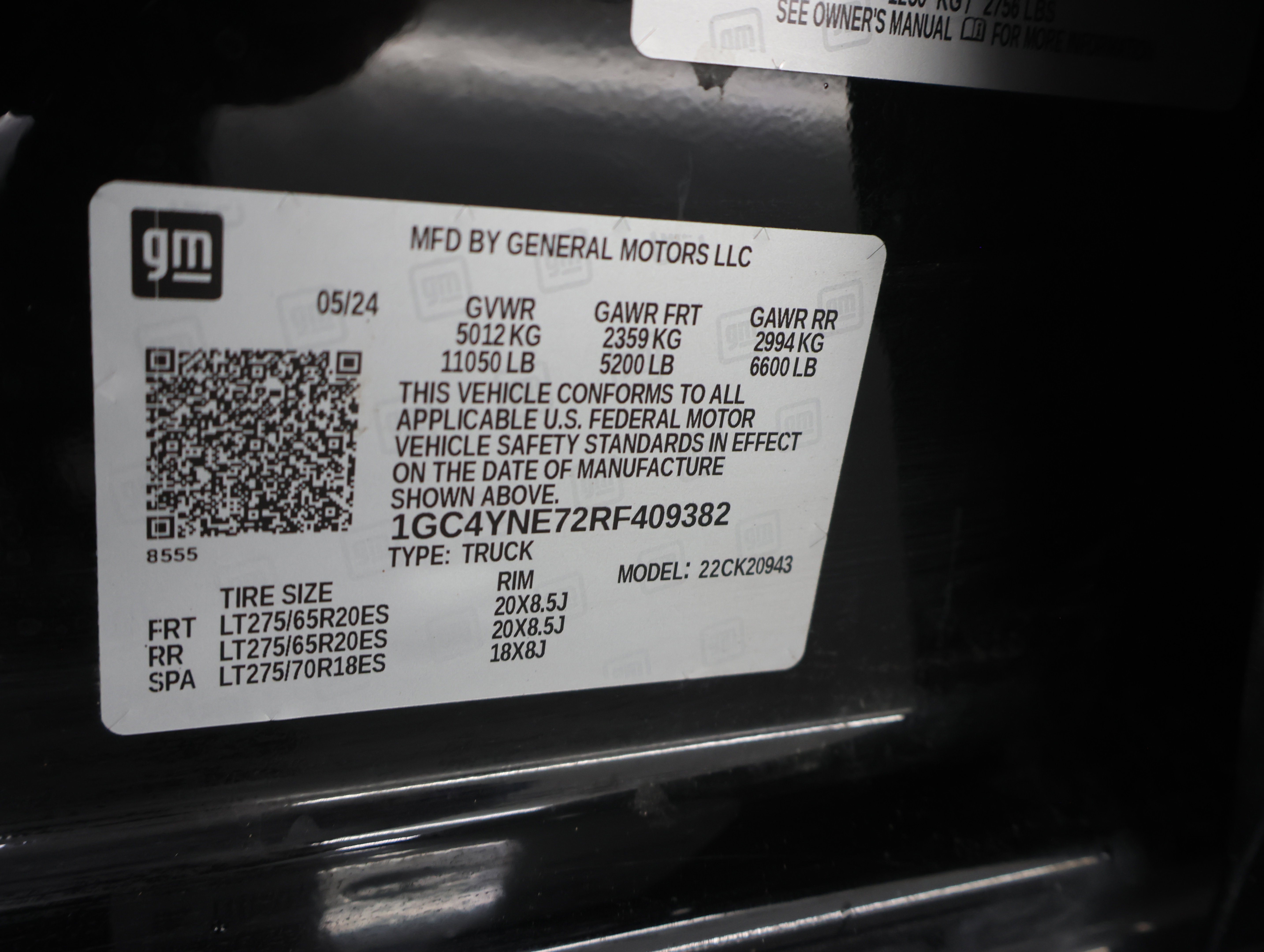 Used 2024 Chevrolet Silverado 2500 LT w/ Midnight Edition image 68