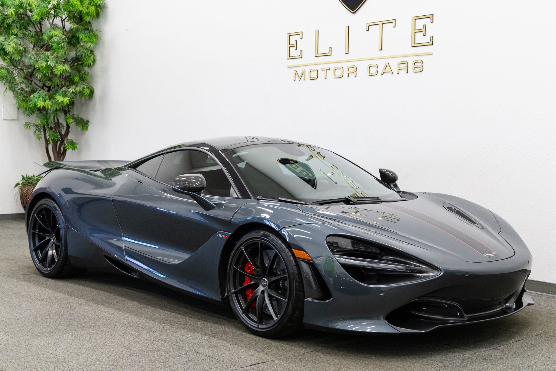 Used 2018 McLaren 720S Performance image 7