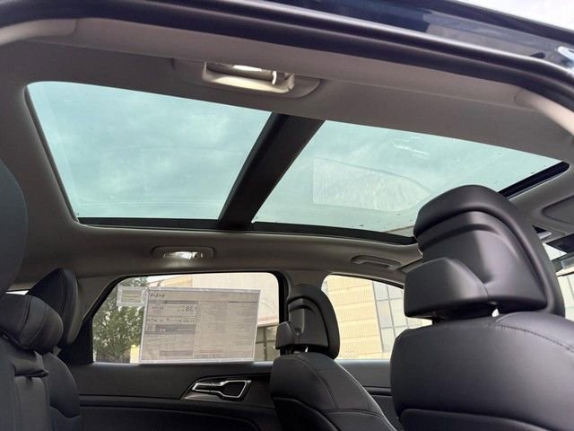 New 2025 Kia Sportage EX w/ EX Premium Package image 15