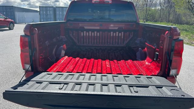 New 2026 Chevrolet Colorado LT w/ LT Convenience Package AWD/4WD image 36