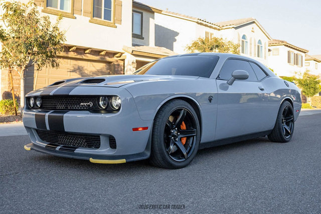 Used 2020 Dodge Challenger SRT Hellcat Redeye image 14