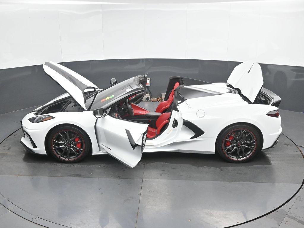 Used 2023 Chevrolet Corvette Stingray Premium Conv w/ Z51 Performance Package RWD image 52