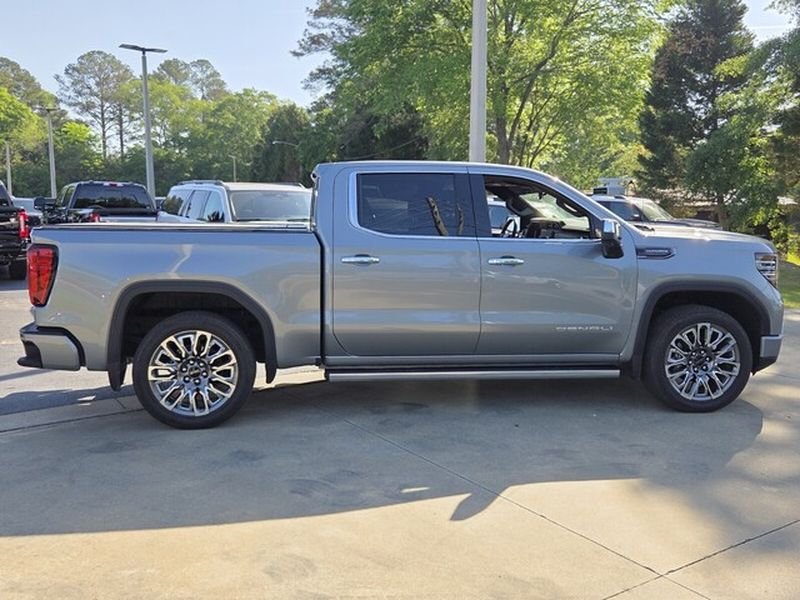 Used 2026 GMC Sierra 1500 Denali Ultimate AWD/4WD image 15