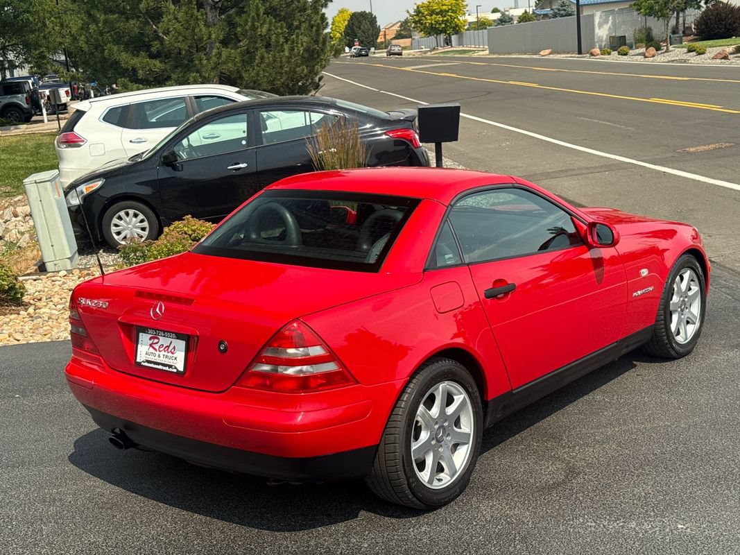 Used 2000 Mercedes-Benz SLK 230 image 43