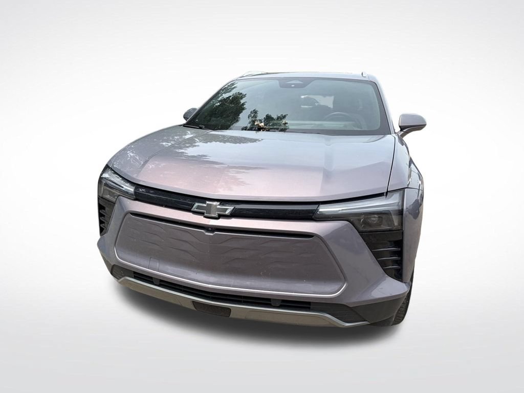 Used 2024 Chevrolet Blazer EV LT AWD/4WD image 2