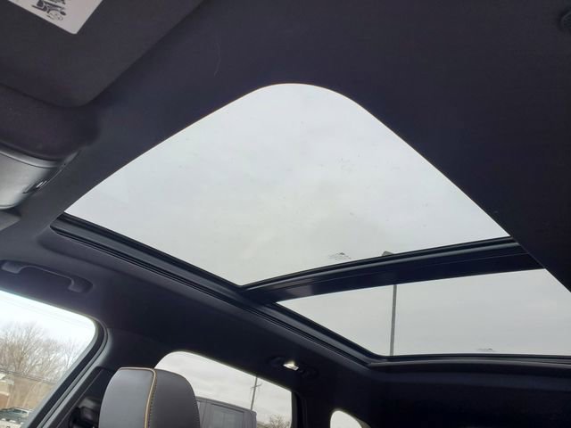 Certified 2019 Chevrolet Blazer Premier w/ Sun and Wheels Package image 41