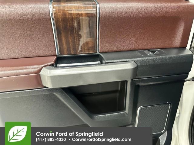 Used 2016 Ford F150 Platinum w/ Equipment Group 701A Luxury image 23