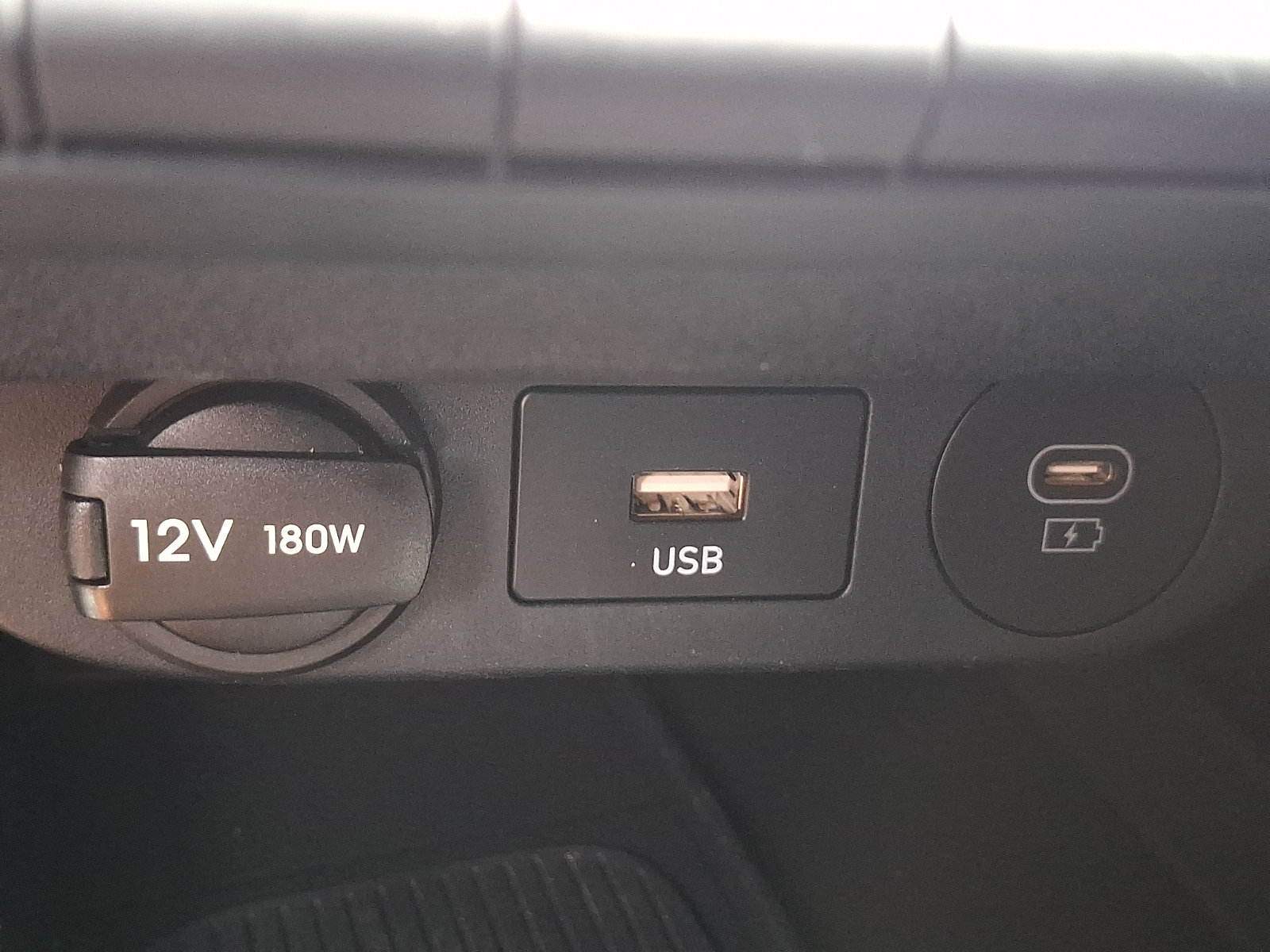 Used 2025 Hyundai Elantra N FWD image 27