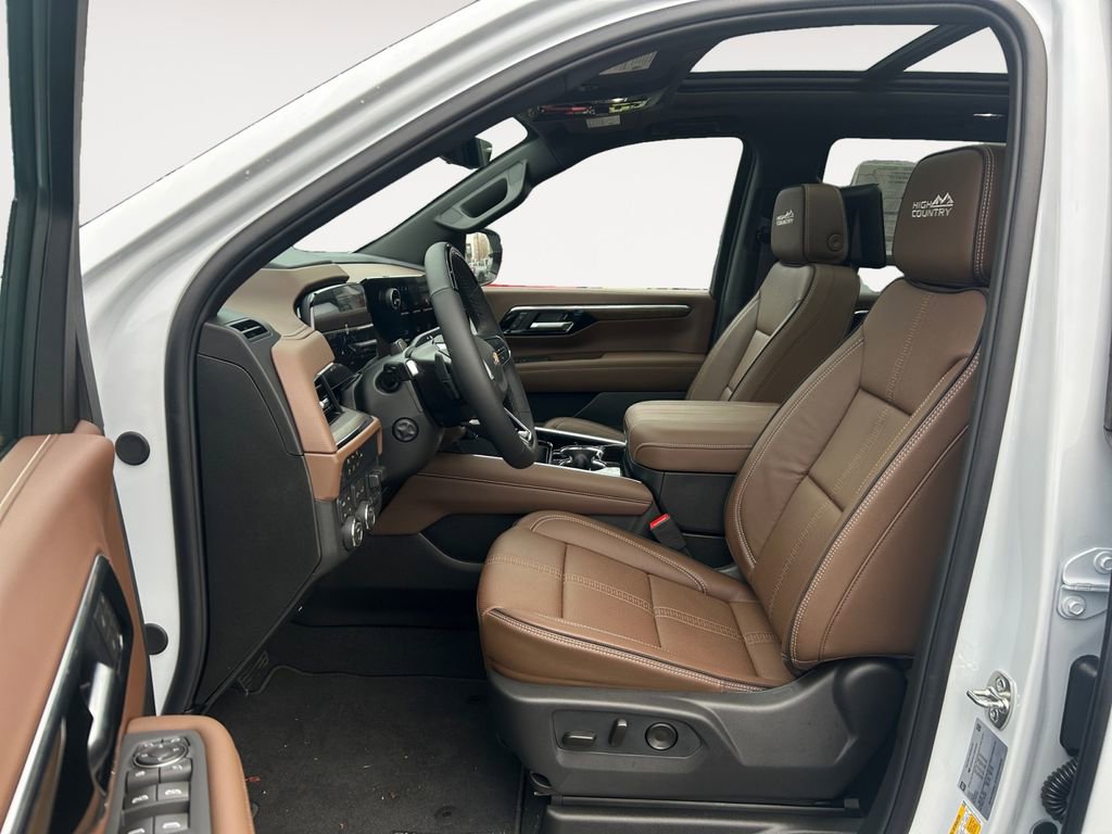 New 2026 Chevrolet Tahoe High Country image 15