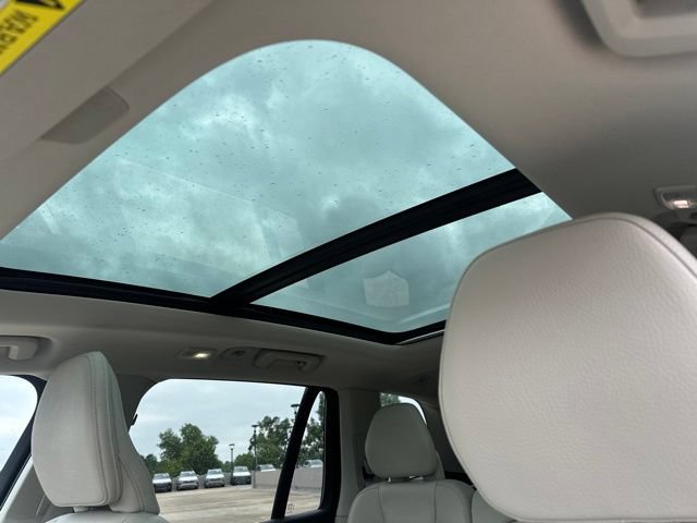 Certified 2023 Volvo XC90 B6 Plus AWD/4WD image 20