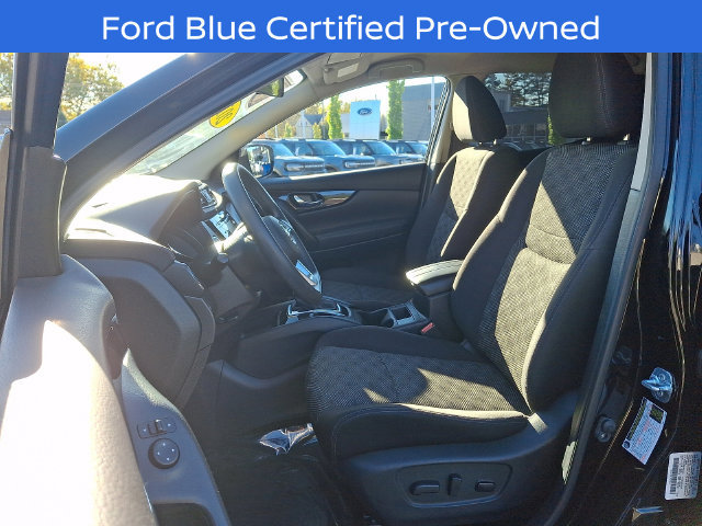 Used 2018 Nissan Rogue Sport SV AWD/4WD image 15