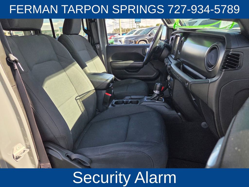 Used 2022 Jeep Wrangler Unlimited Sport w/ Sun And Sound Package image 23