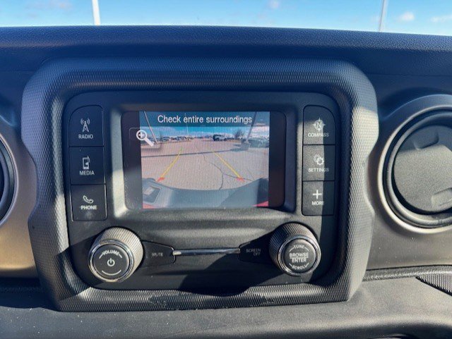 Used 2020 Jeep Gladiator Sport w/ Quick Order Package 24S image 21