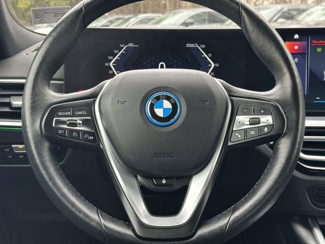 Used 2023 BMW i4 eDrive35 w/ Premium Package image 22