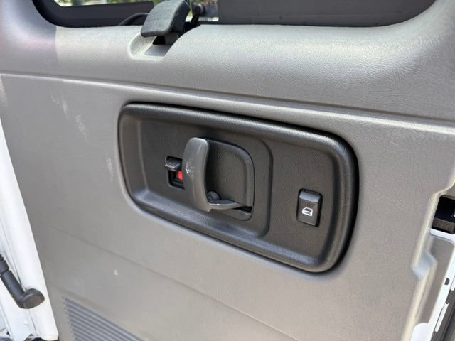 Used 2019 Chevrolet Express 3500 LT w/ LT Preferred Equipment Group RWD image 26