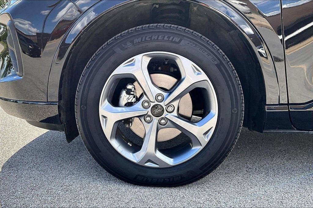 Used 2024 Ford Escape ST-Line w/ Tech Pack #1 AWD/4WD image 9