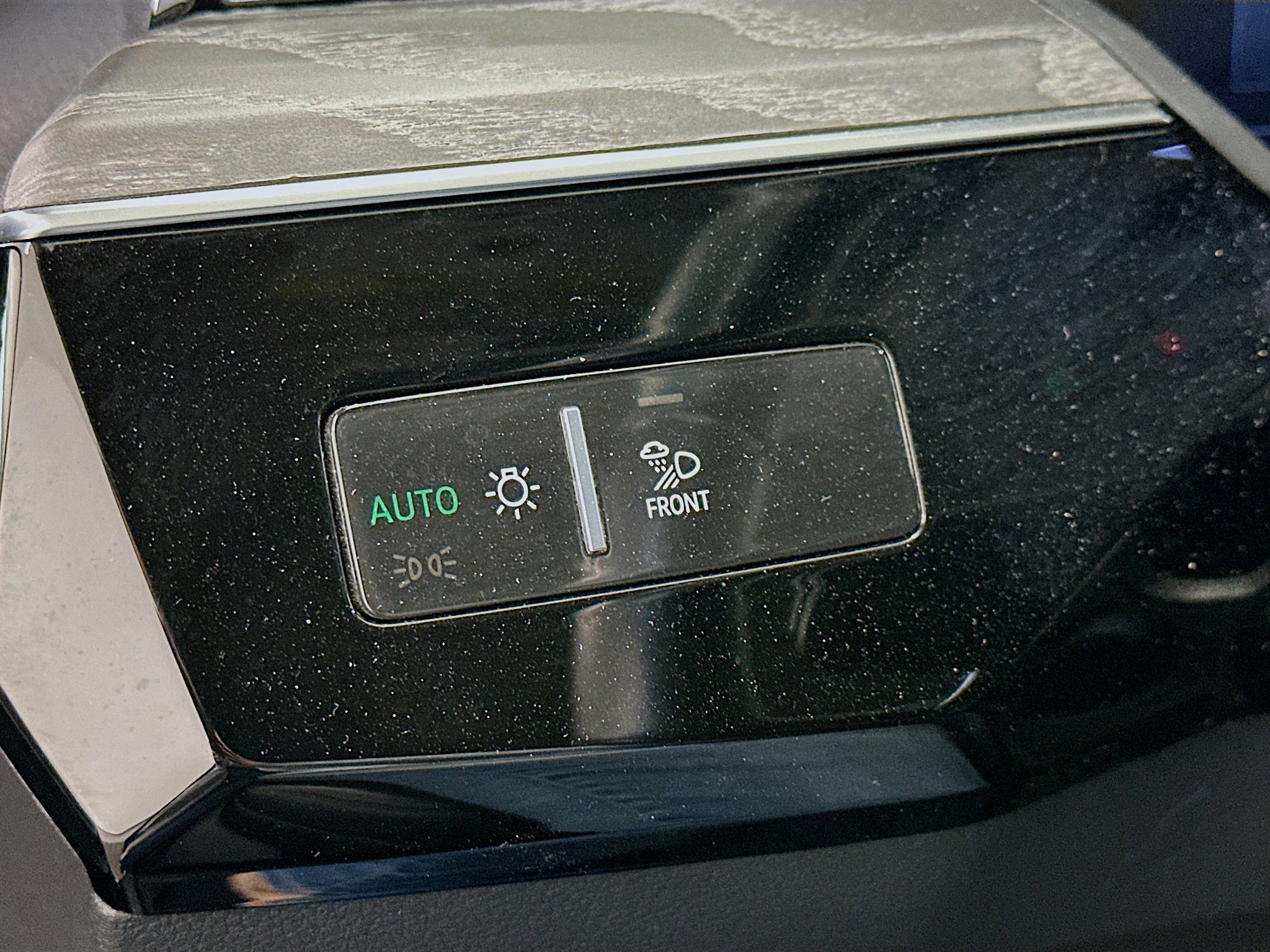 Used 2023 Audi e-tron Premium Plus w/ Premium Plus Package image 17