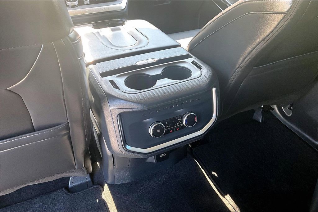 Used 2025 Ford Expedition Max Platinum image 31