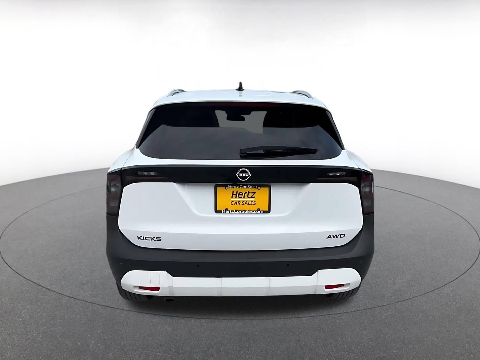 Used 2026 Nissan Kicks SV w/ Cold Weather Package AWD/4WD image 12