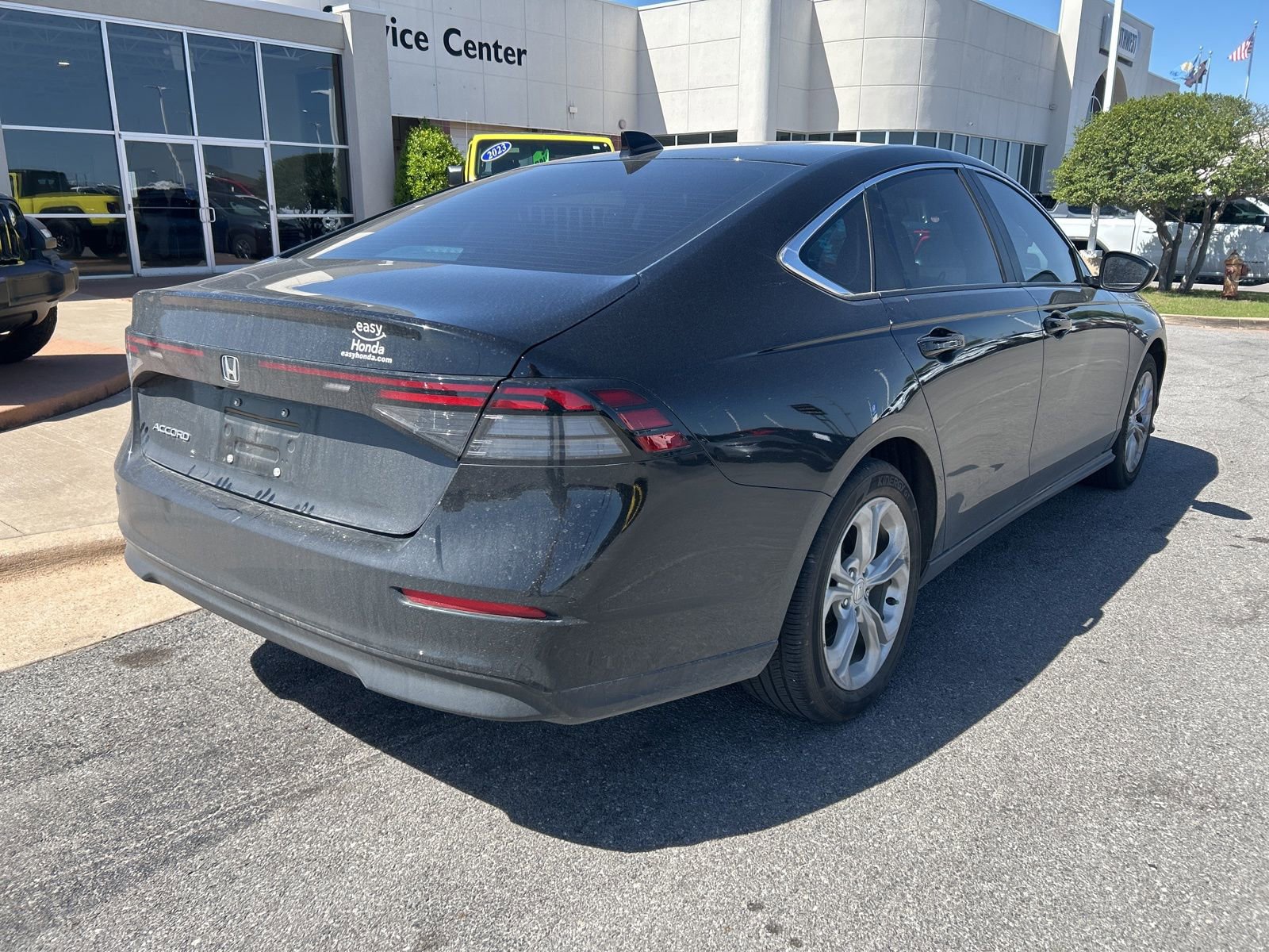 Used 2023 Honda Accord LX image 5
