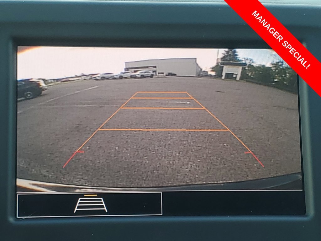Used 2023 Chevrolet Equinox LT AWD/4WD image 19